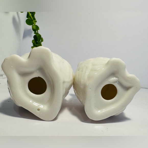 White Ceramic Owl Salt & Pepper Shakers - Picture 8 of 9